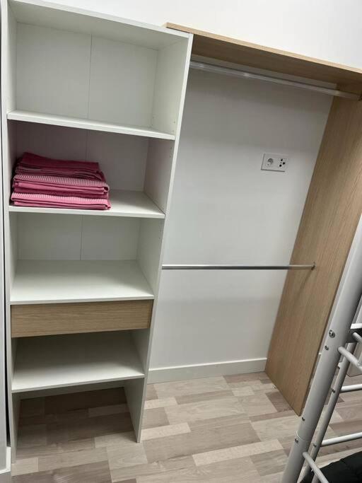 Pb Apartamento En Pleno Centro De אלקוי מראה חיצוני תמונה
