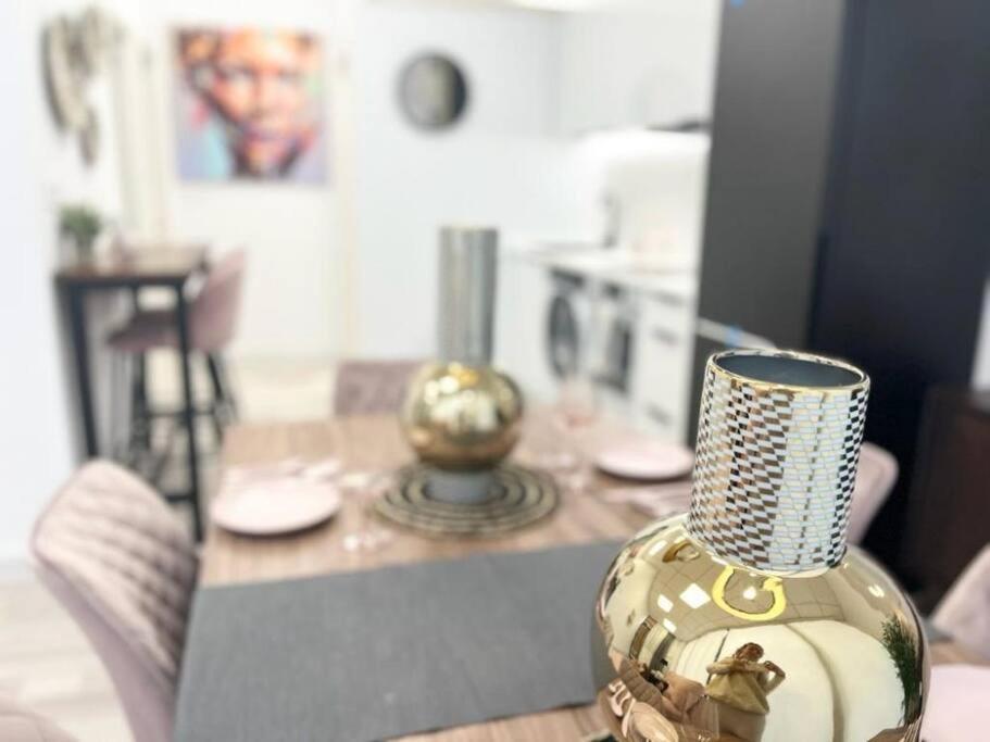 Pb Apartamento En Pleno Centro De אלקוי מראה חיצוני תמונה